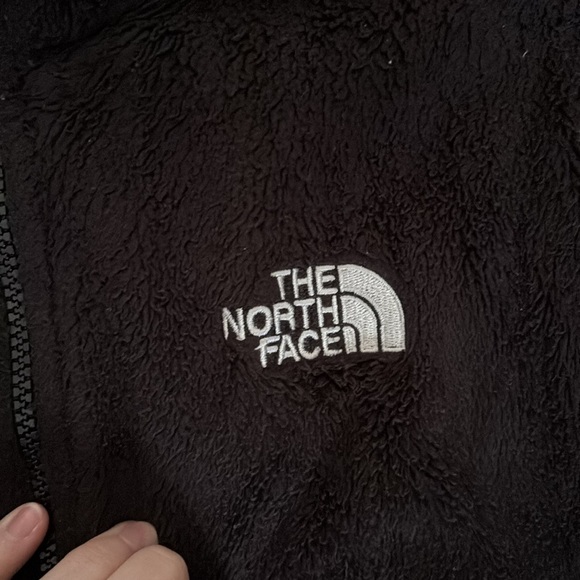 North Face Plush Jacket - Picture 4 of 8